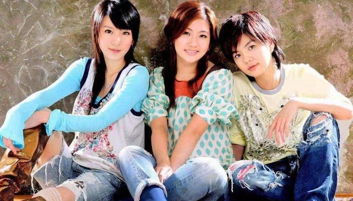 盘点与S.H.E同时代的台湾女团,为何只有她们成了女团天花板?